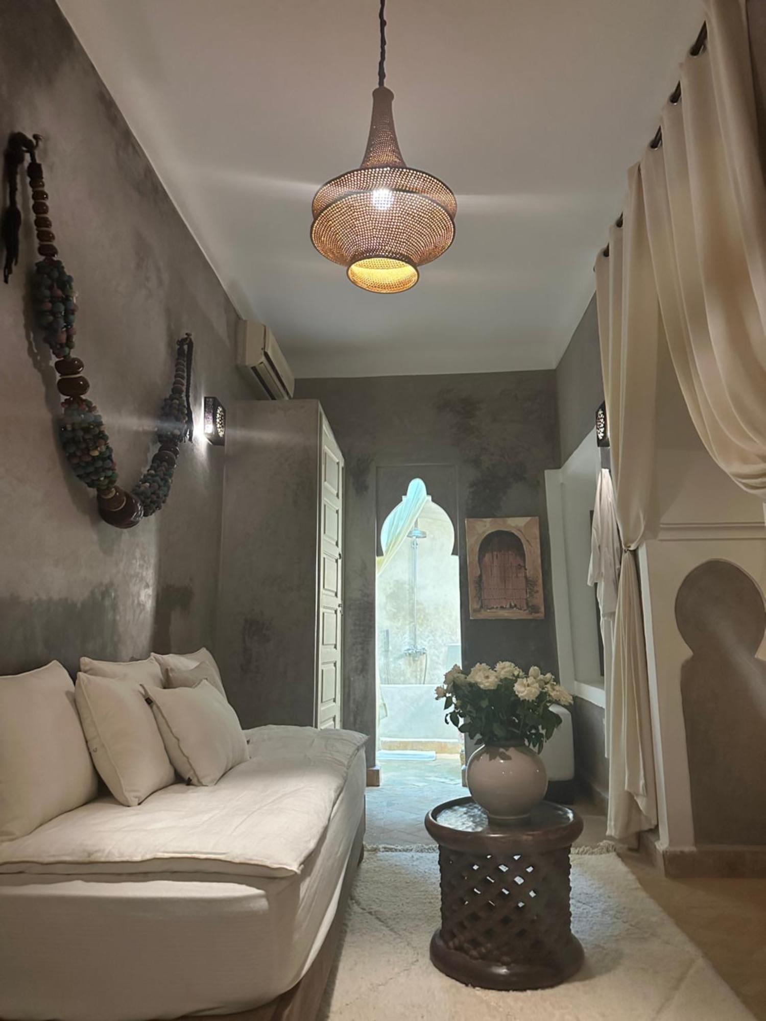 Riad Des Fragrances Dar El Bacha Маракеш Екстериор снимка